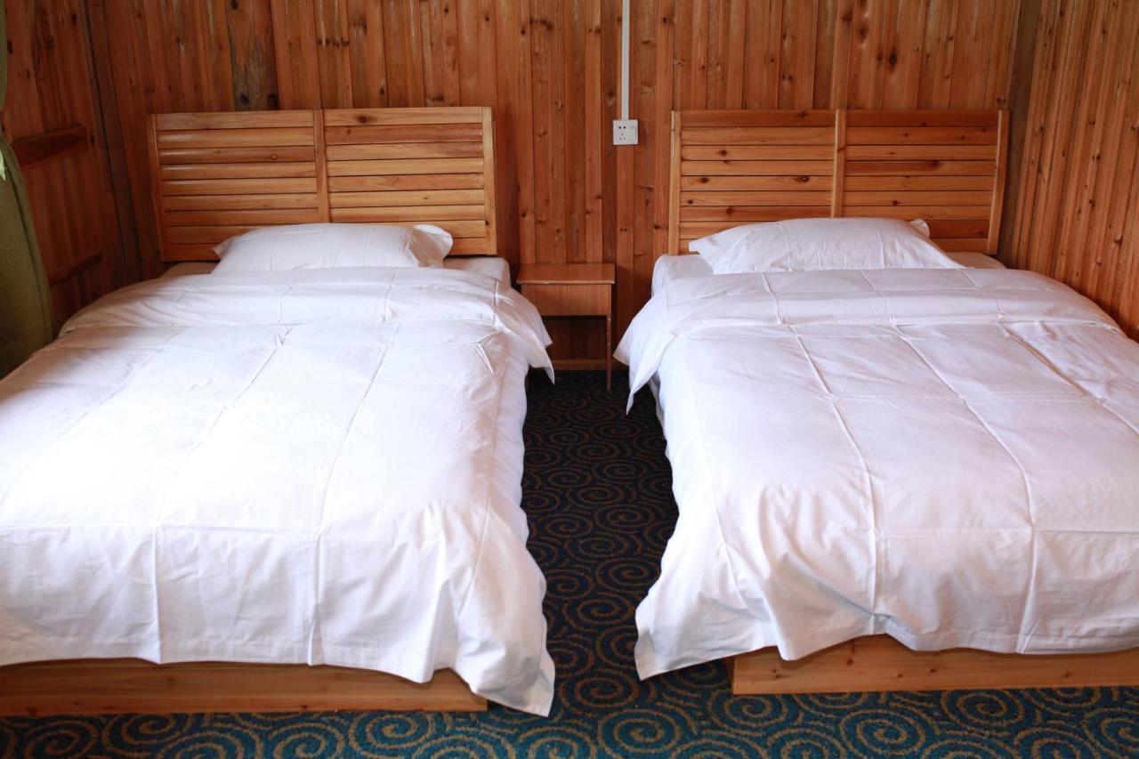 Dragon'S Den Hostel Lungseng Kültér fotó