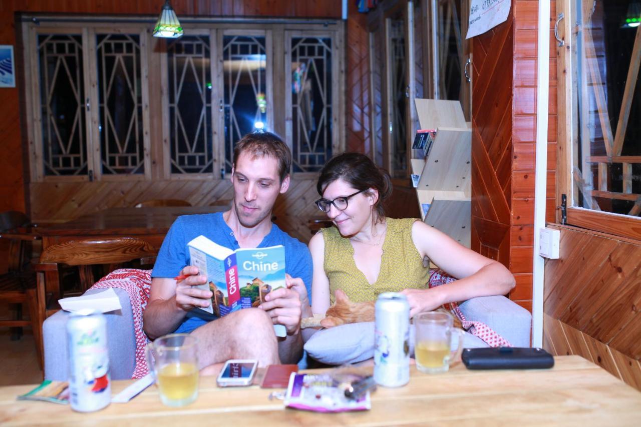 Dragon'S Den Hostel Lungseng Kültér fotó