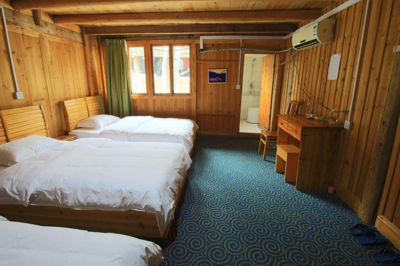 Dragon'S Den Hostel Lungseng Kültér fotó