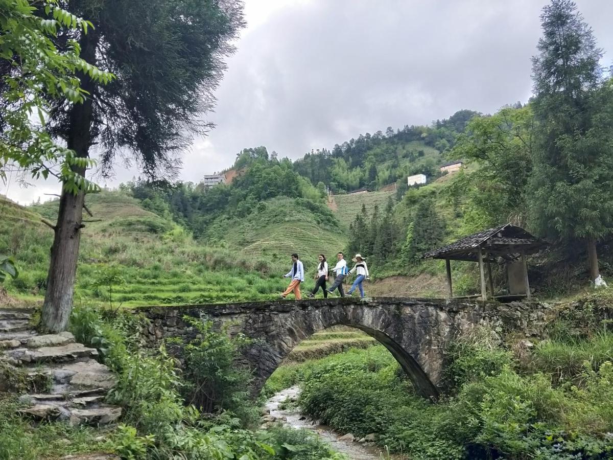 Dragon'S Den Hostel Lungseng Kültér fotó
